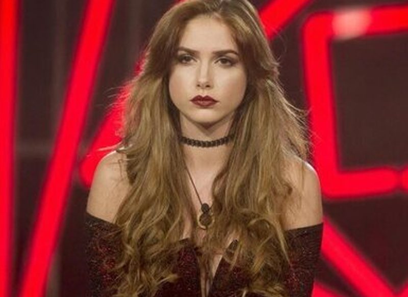 LA POLÉMICA DE ANA TORO