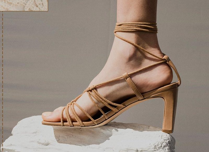 SANDALIAS DE TIRAS Y LAZOS DE PRIMARK