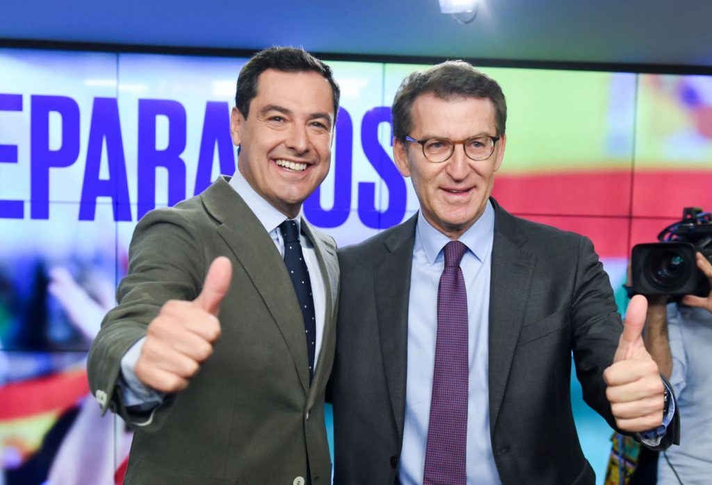 Feijóo y el líder del PP andaluz Juanma Moreno