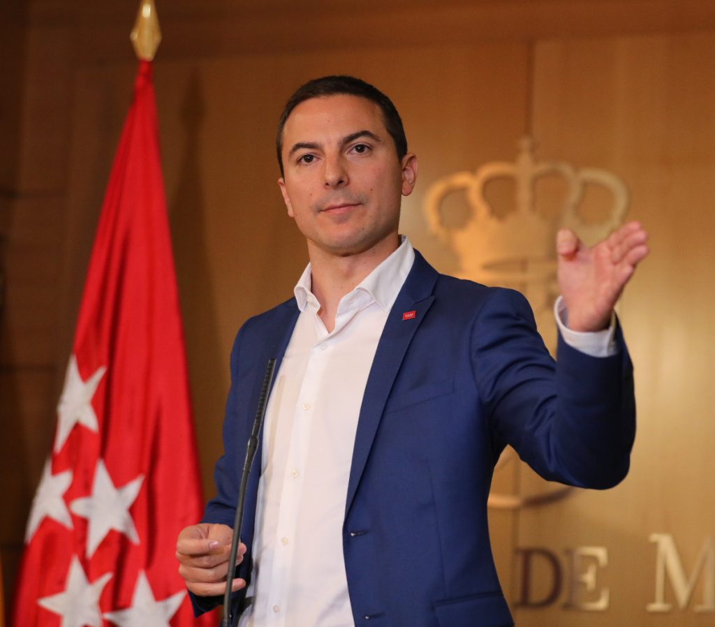 Ferraz prepara la patada a Juan Espadas y da el primer paso para mandar a Felipe Sicilia a Andalucía 1 Moncloa Juan Lobato