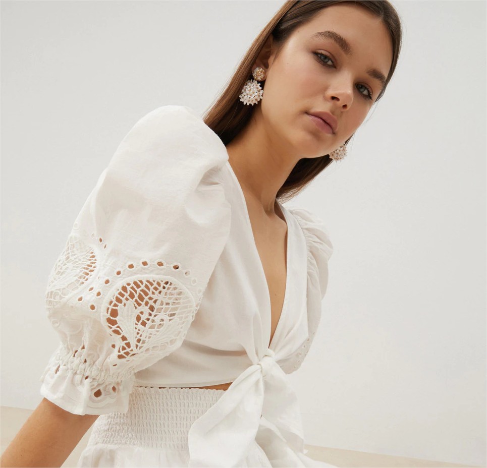 blusa nudo bordados formula joven