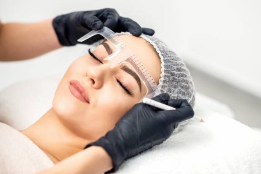 Qué pasa con un microblading hecho hace meses