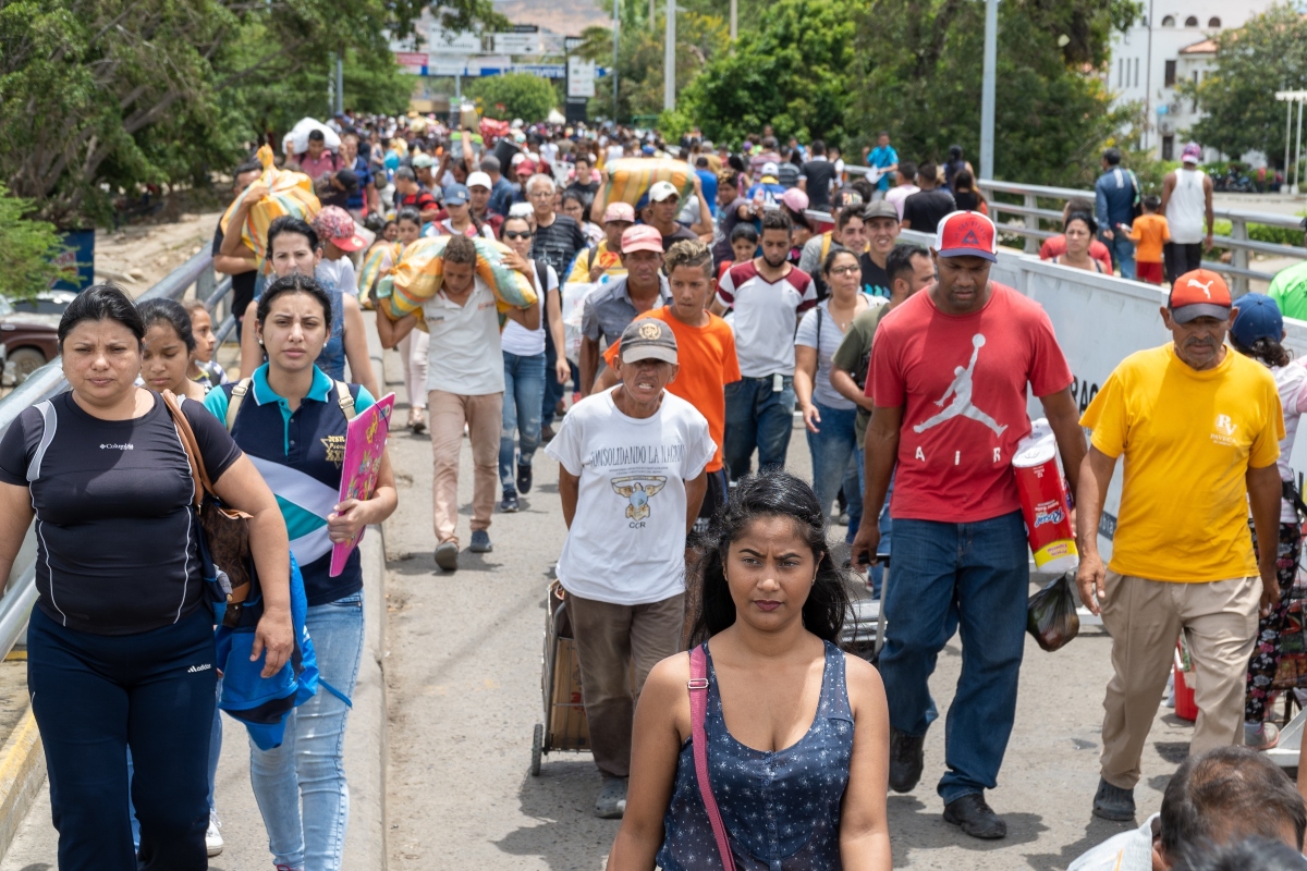 La llegada de migrantes masiva supondrá su retención de 20 semanas en la frontera La llegada de migrantes masiva supondrá su retención de hasta 20 semanas en la frontera