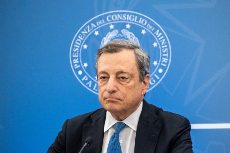 Draghi advierte: Europa sola ante Trump, urge rearme estratégico