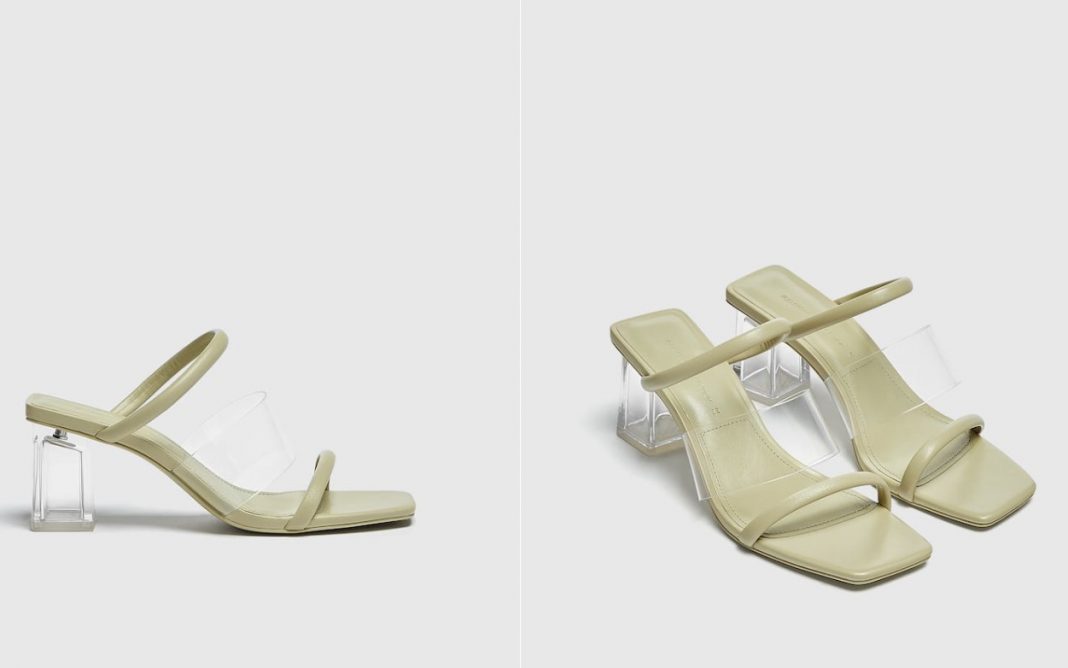 Sandalia tacón vinilo de Pull&Bear