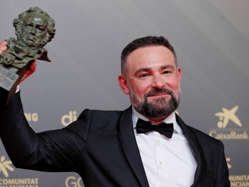 Cómo se completa el elenco