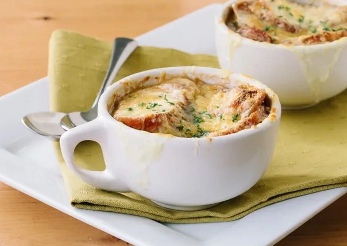 sopa de cebolla