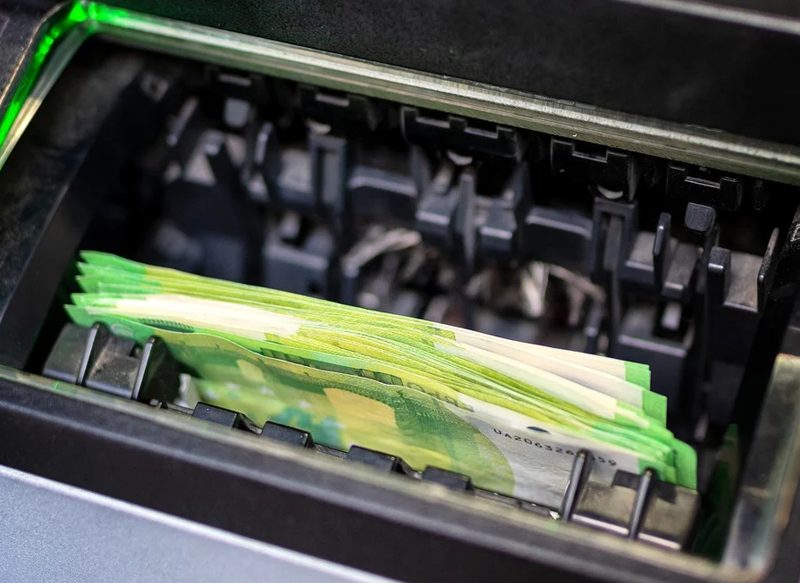 SACAR DINERO EN EL CAJERO CON CÓDIGO