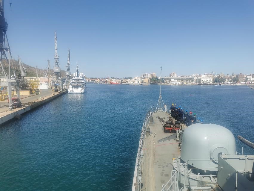 El veterano patrullero “Infanta Elena” finaliza su largo servicio en la Armada española 2 Moncloa 4 6 1 Moncloa