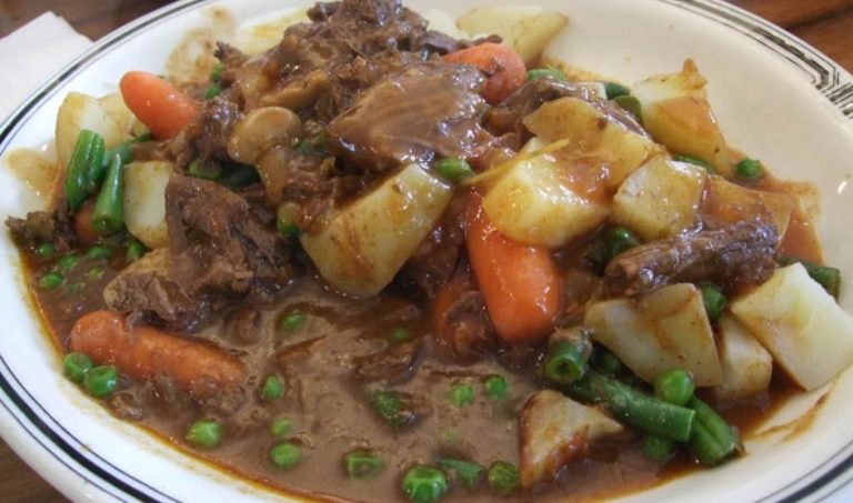 Exquisito guiso de estofado de cerdo: Una receta para repetir una y otra vez