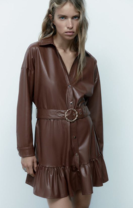 vestido efecto piel