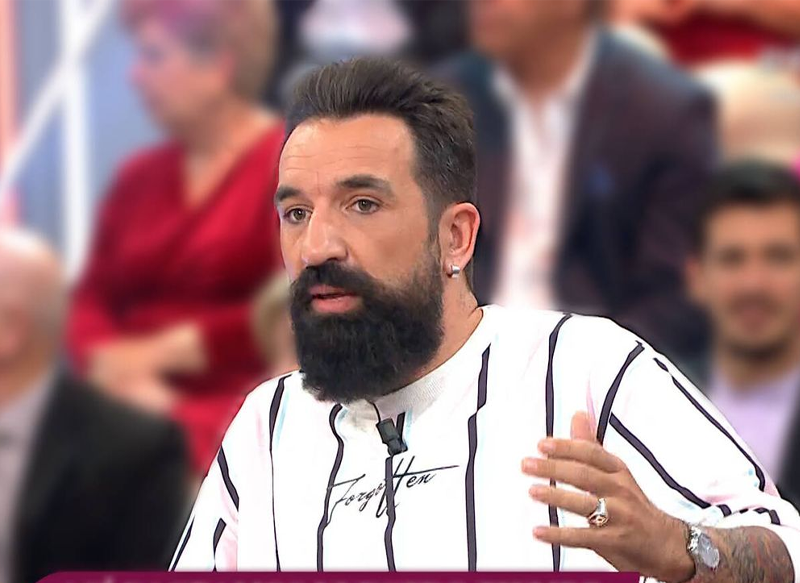 ¿QUIÉN ES MIGUEL LAGO?