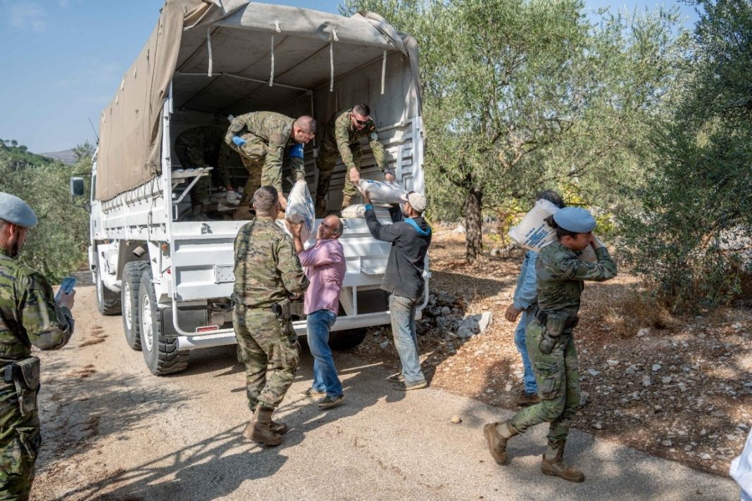 Cascos azules españoles en el Líbano (Fuente: Ministerio de Defensa) Cascos azules españoles en el Líbano (Fuente: Ministerio de Defensa)