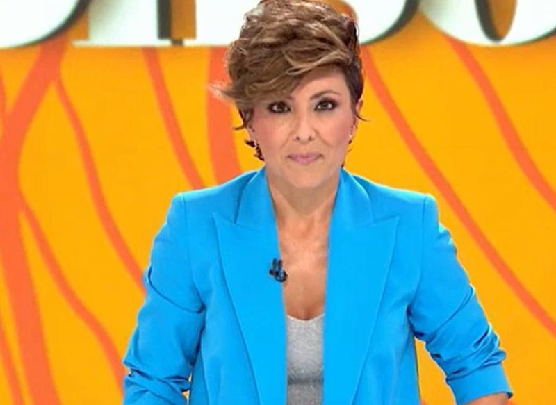 UN AMPLIO EQUIPO DE COLABORADORES