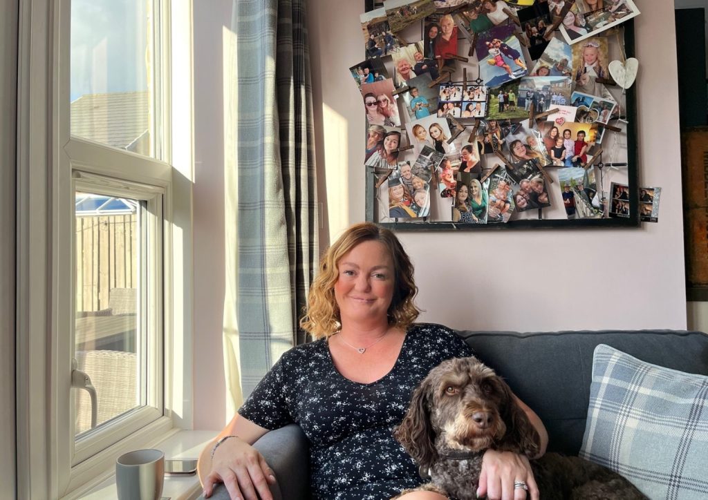 Amianto en edificios e infraestructuras: una convivencia mortal 6 Moncloa Helen Bone enferma de su mesotelioma en su casa de Middlesbrough Katharine Quarmby Moncloa