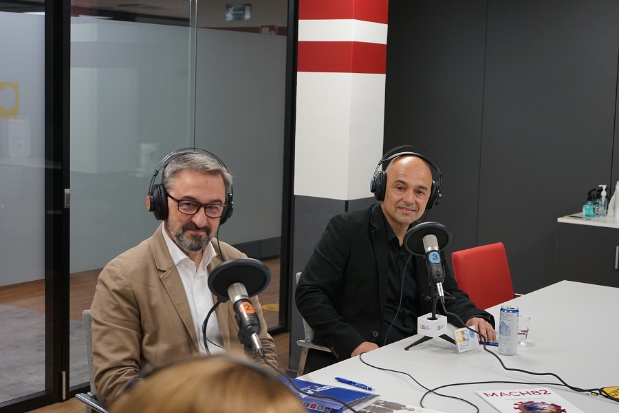 María Díaz de la Cebosa: “Muchos españoles somos conscientes del trabajo de titanes que hacen los pilotos por proteger nuestro planeta” 2 Moncloa Juan Luis Ordonez y Juan Carlos Lozano Moncloa