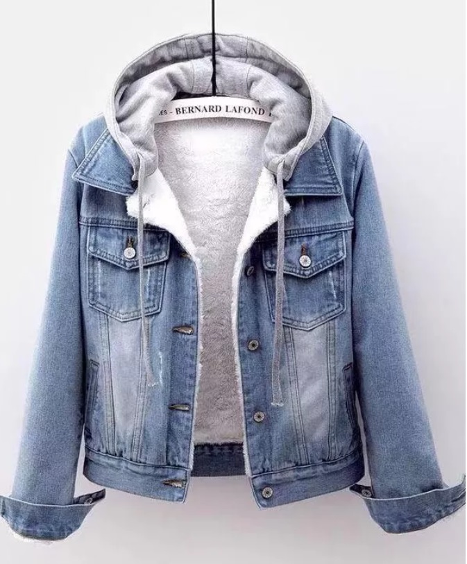 cazadora con capucha punto