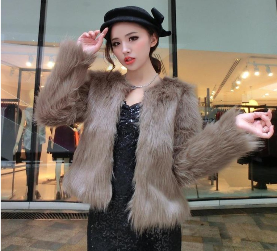 abrigo de piel sintética