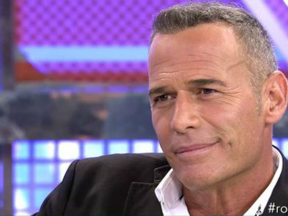 carlos lozano trabaja en salvame