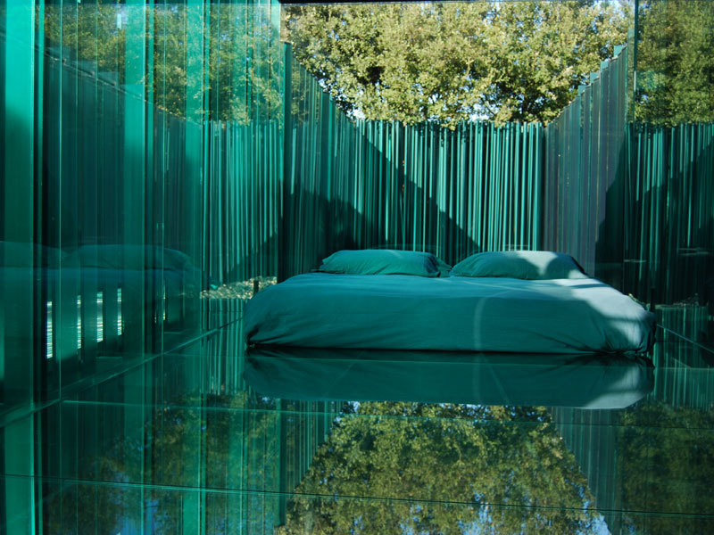 le cols pavellons hoteles mas curiosos de espana