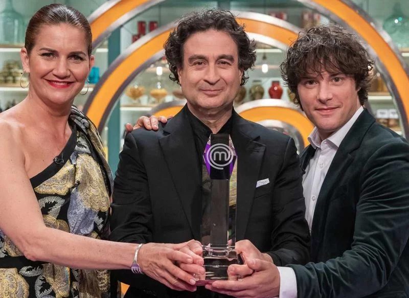 LA ACTITUD DE SAMANTHA VALLEJO EN MASTERCHEF, CRITICADA