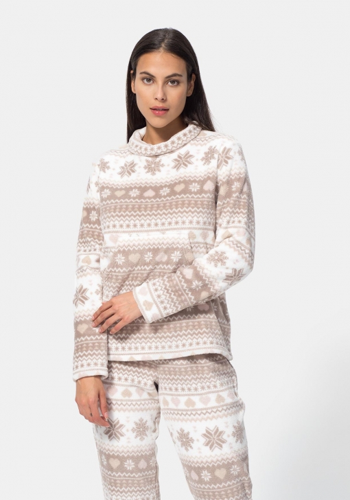 pijama con motivos invernales