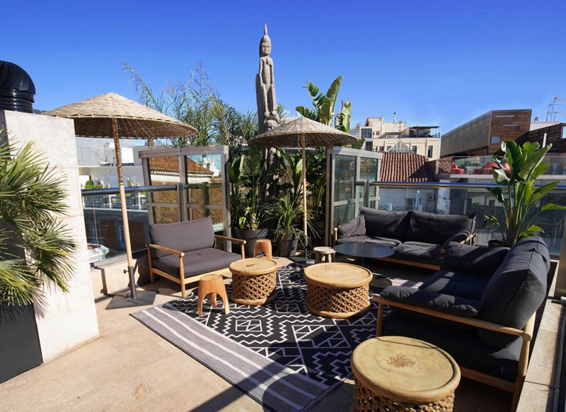 CÓCTELES EN EL CIELO DE MADRID