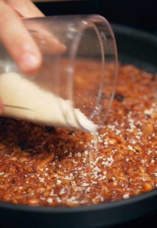 anadir queso parmesano