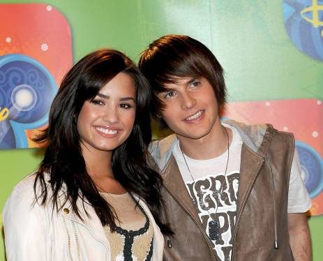 ismael garcia con demi lovato
