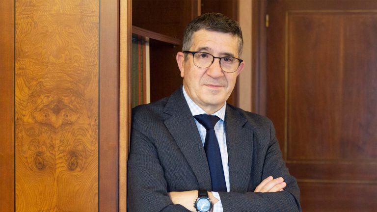Patxi López se perfila de nuevo como candidato del PSE-EE al Congreso en las generales del 29N