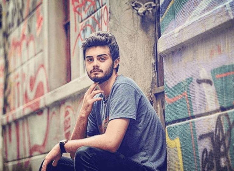 EL INCREÍBLE CAMBIO FÍSICO DE YIGIT KOÇAK, ÖMER EREN EN LA SERIE