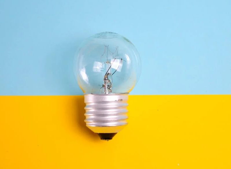 LA IMPORTANCIA DE AHORRAR EN LA FACTURA DE LA LUZ