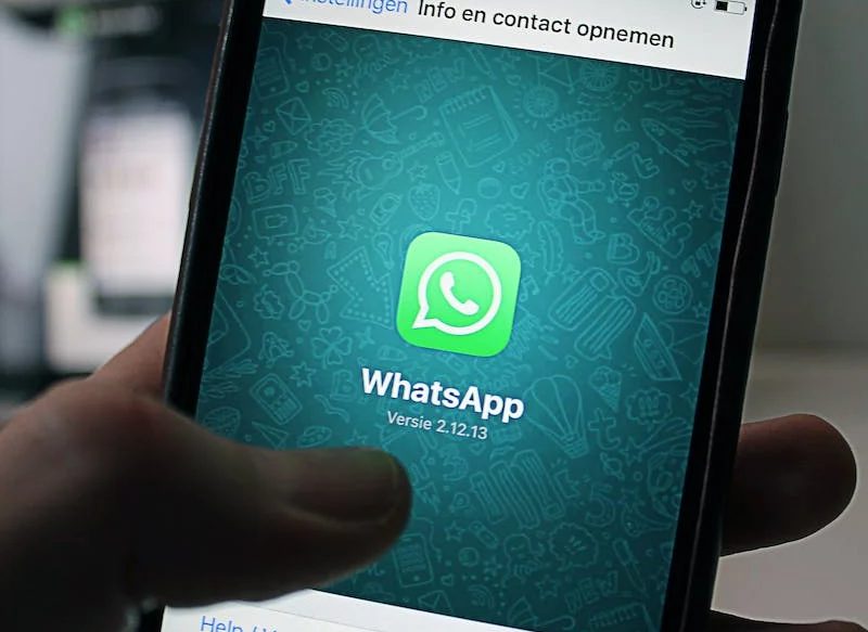 ¿CÓMO SE BLOQUEAN LAS CONVERSACIONES?