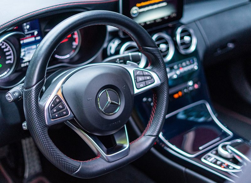 LLEGA 'DRIVE PILOT' A LOS COCHES DE MERCEDES-BENZ