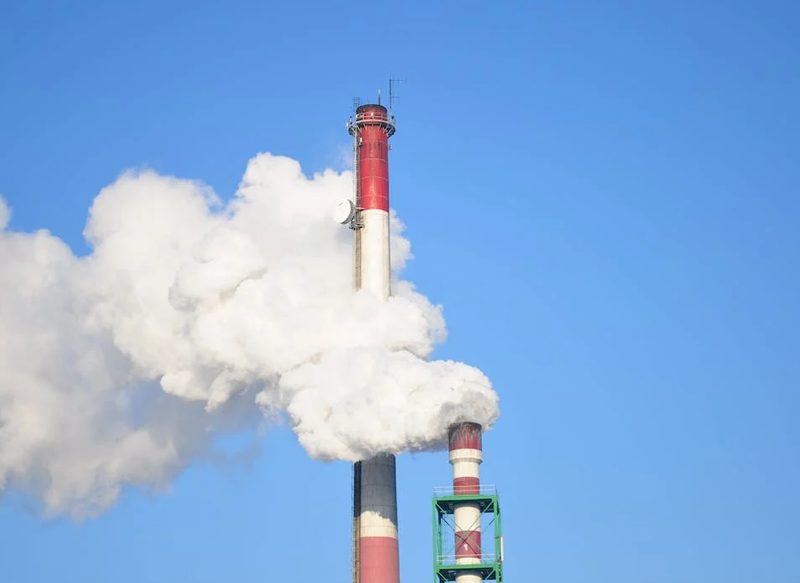 HABRÁ MENOS HURACANES PERO MÁS INTENSOS