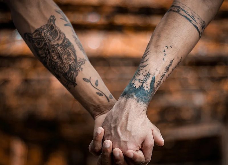 NO ES EL PRIMER TATUAJE ELECTRÓNICO