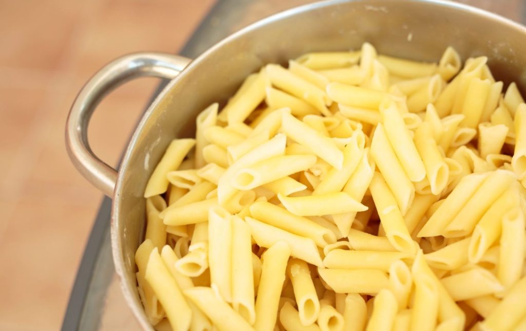 Macarrones con chorizo: Una receta para enamorar en San Valentin, en simples pasos 1 Moncloa macarrones