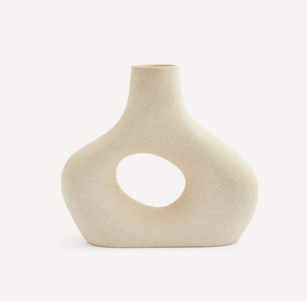 Soprende a las visitas con estos accesorios de decoración de El Corte Inglés 1 Moncloa Jarrón de cerámica Bagel Room el corte ingles