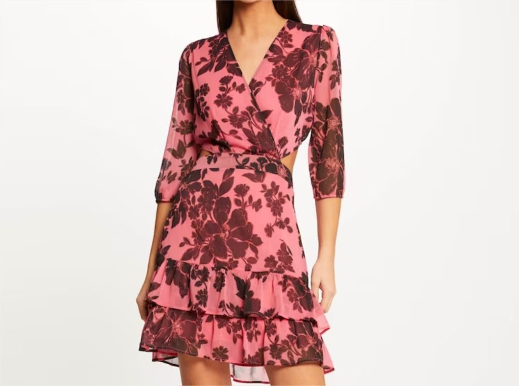 El Corte Inglés: 8 vestidos de colores vivos con los que irás perfecta a tus eventos de verano 5 Moncloa Vestido con volantes y estampado floral el corte ingles