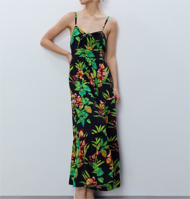 El Corte Inglés: el vestido perfecto para lucir con botas o sandalias este verano solo cuesta 29,99 euros y está en tres colores 4 Moncloa Vestido lazo el corte ingles