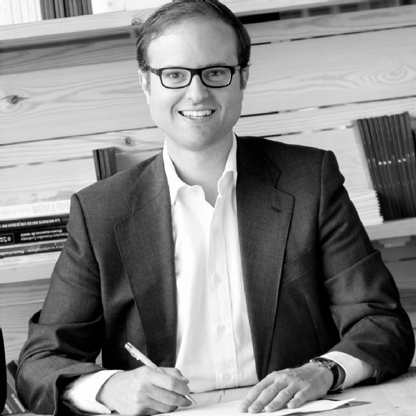 Flixbus, la empresa que amenaza con dejar 8.000 municipios de la España Vaciada sin autobús 1 Moncloa Milans del Bosch