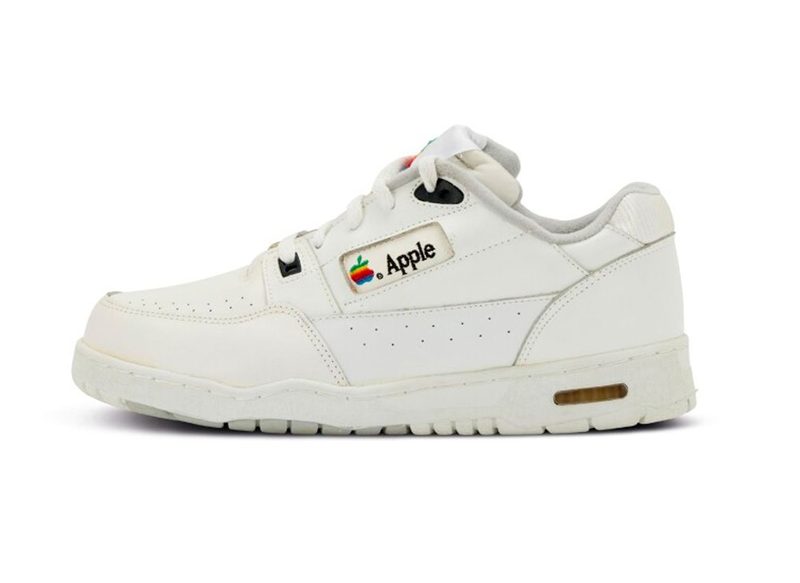 APPLE CAUSA FUROR ENTRE LOS COLECCIONISTAS