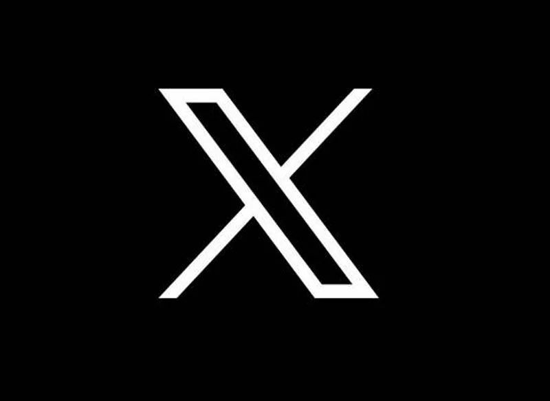 ELON MUSK CAMBIA EL NOMBRE DE TWITTER A 'X'