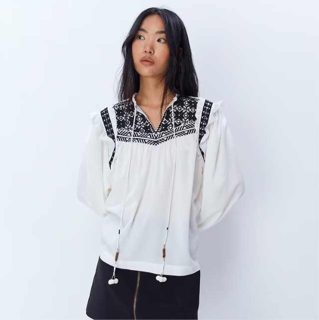 Blusas de El Corte Inglés perfectas para cualquier ocasión 1 Moncloa Blusa Pechera Bordada