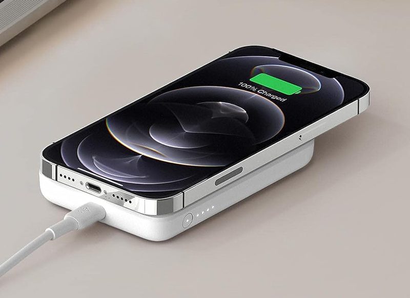 BATERÍA EXTERNA INALÁMBRICA MAGNÉTICA BELKIN PARA EL IPHONE 15