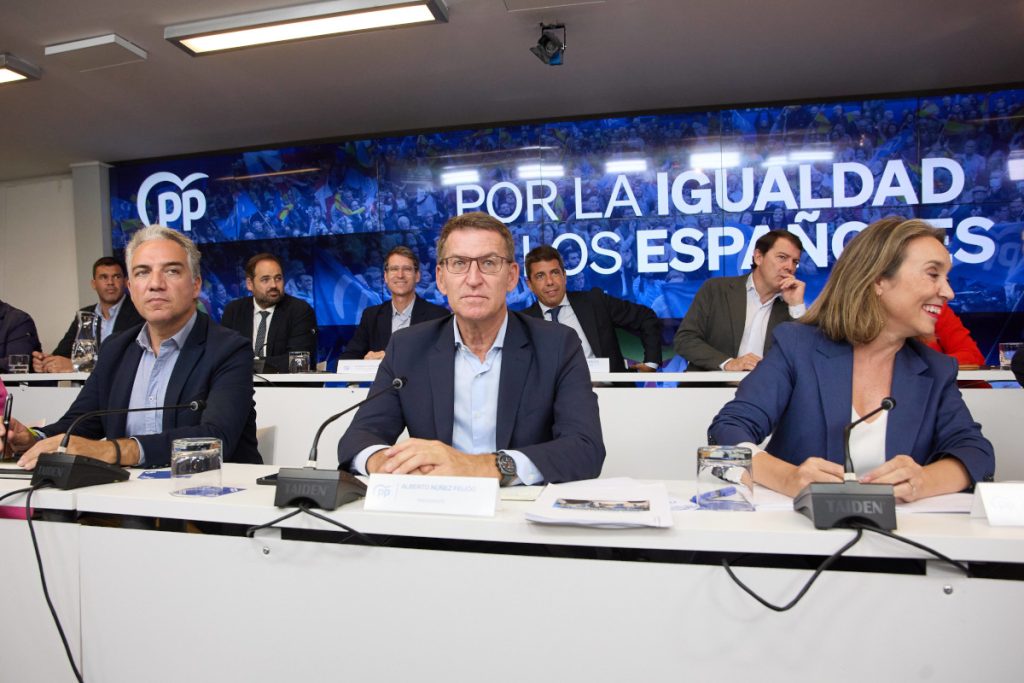 Ayuso y Bonilla unen fuerzas contra la condonación de la deuda catalana 2 Moncloa La reforma del sistema de financiación autonómica estará marcada por la mayoría de las comunidades del PP