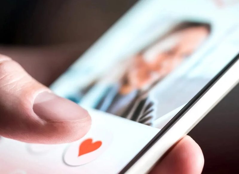 ENCONTRAR PAREJA A TODA COSTA EN TINDER