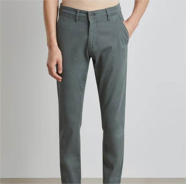 El polo de hombre más vendido de El Corte Inglés cuesta menos de 40 euros y disponible en 4 colores 3 Moncloa 3 chino Moncloa