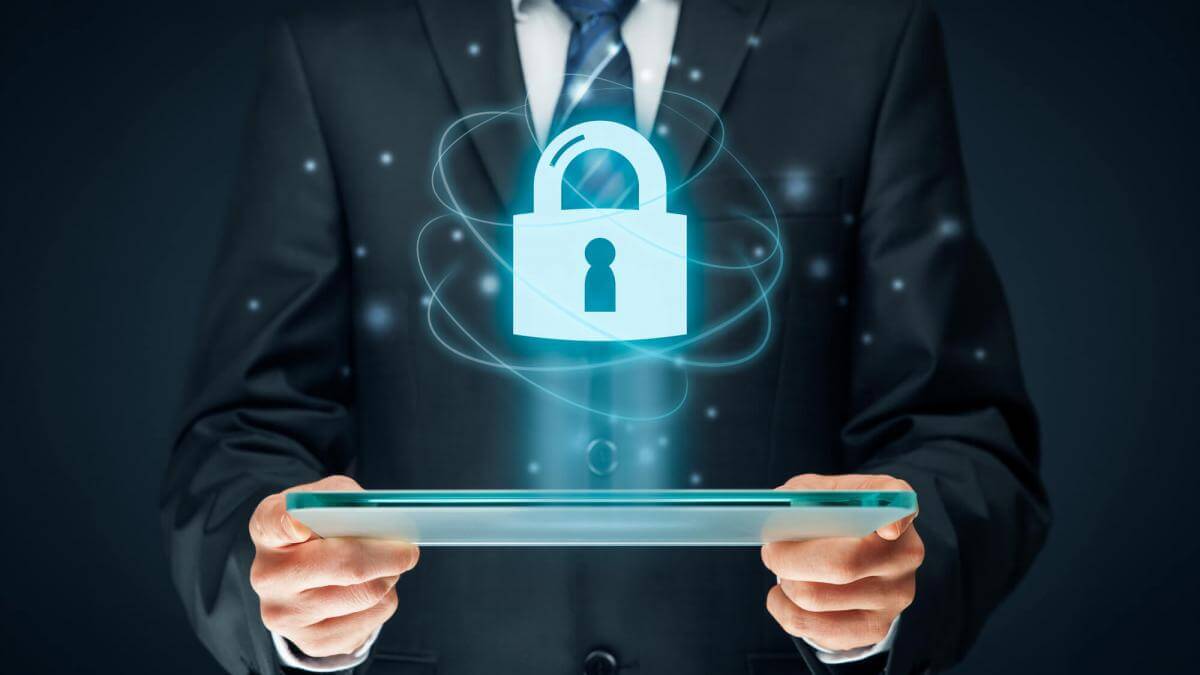 Ciberseguridad avanzada: 5 formas de proteger tus datos digitales 1 Moncloa Cómo construir una contraseña fuerte