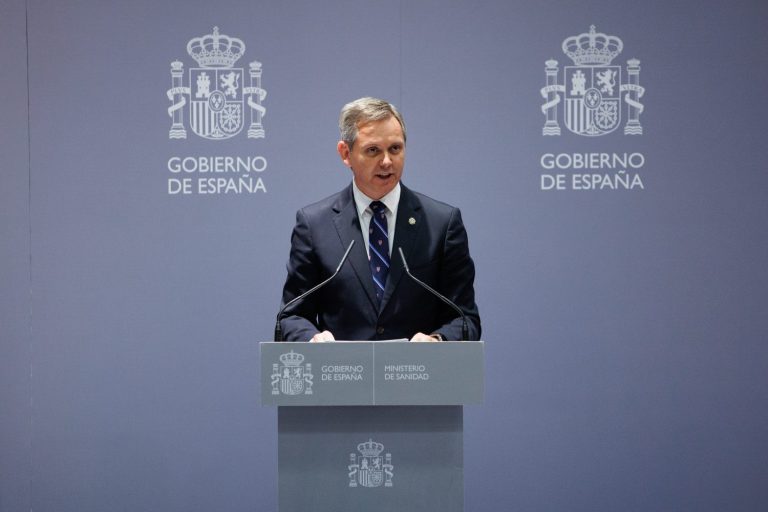 Marlaska avisa en el Congreso: la Guardia Civil mantiene las competencias en el mar pese a promesas de Illa a los Mossos